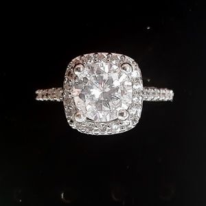 2 cut Diamond engagement ring